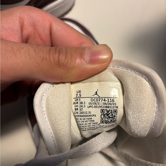 Nike Dunks Brown woman’s - Picture 4 of 5